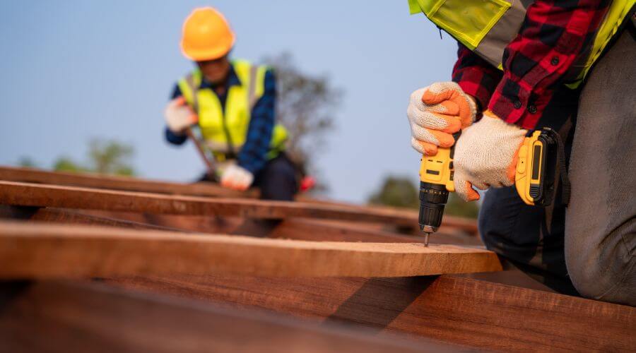 Expert new roof installation services in Wedron, IL